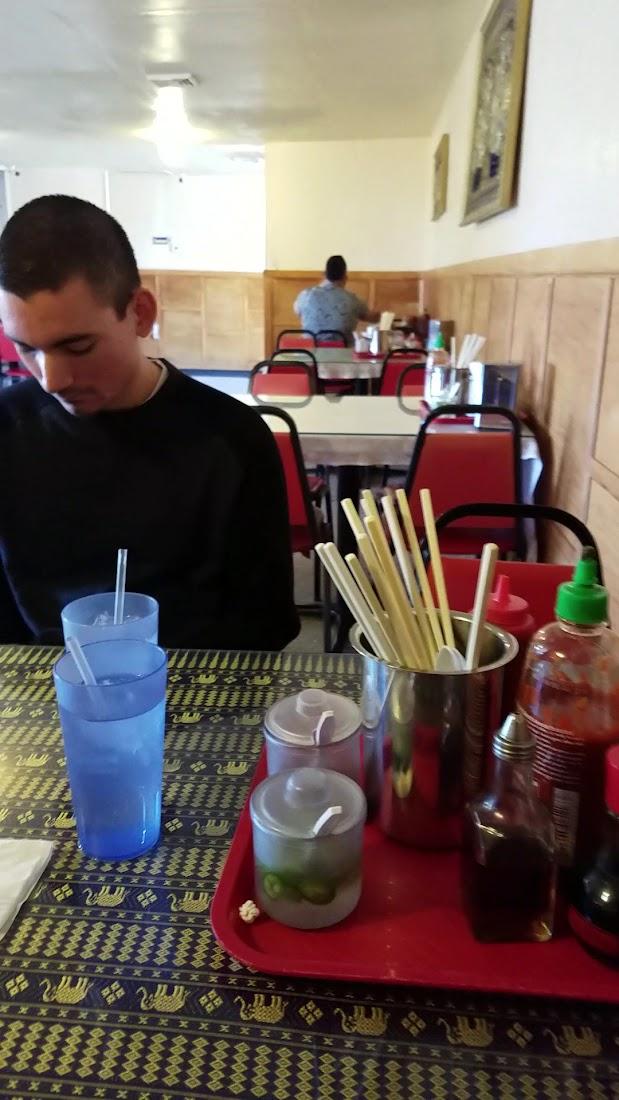 Houakhong Restaurant